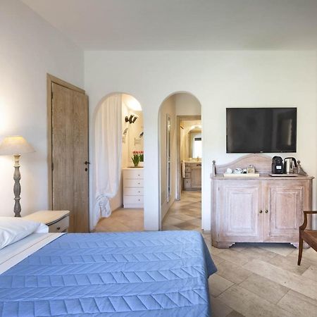 Iconic Luxury Suites Abbiadori Екстериор снимка