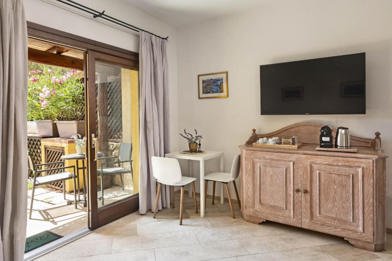 Iconic Luxury Suites Abbiadori Екстериор снимка